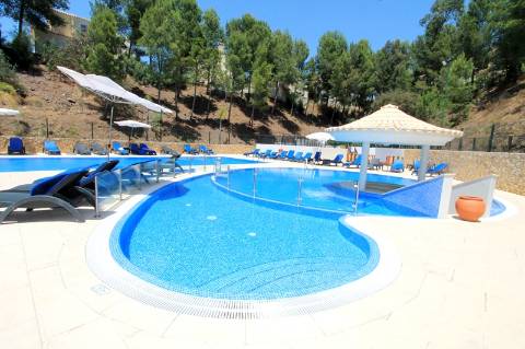 Luxuosas moradias V2 equipadas e mobiladas em Golfe Country Clube, Algarve