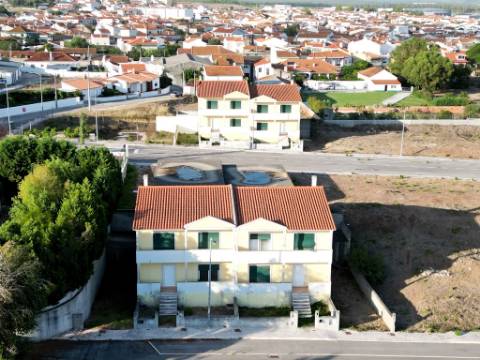 Lotes de terreno para construção de moradias T4, em Valado dos Frades, Nazaré