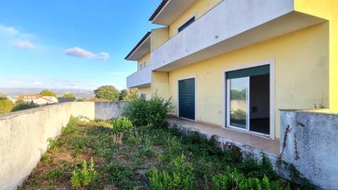 Lotes de terreno para construção de moradias T4, em Valado dos Frades, Nazaré