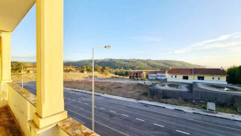 Lotes de terreno para construção de moradias T4, em Valado dos Frades, Nazaré