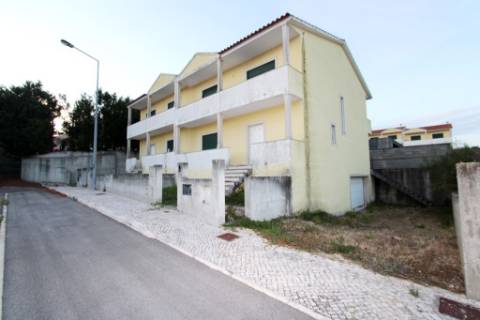 Lotes de terreno para construção de moradias T4, em Valado dos Frades, Nazaré