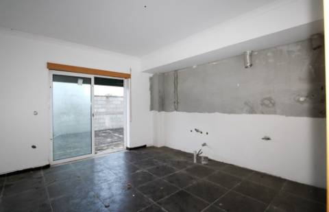 Lotes de terreno para construção de moradias T4, em Valado dos Frades, Nazaré