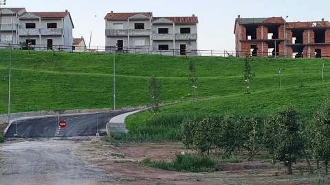 Lotes de terreno para construção de moradias T4, em Valado dos Frades, Nazaré
