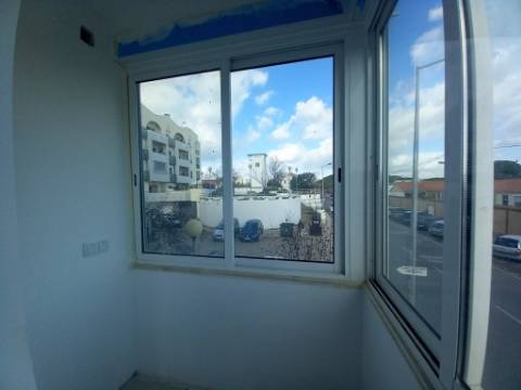 Apartamento T4 - Laranjeiro