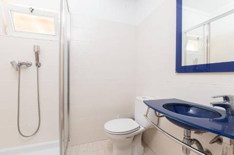 Moradias térreas T3 e T1, piscina, lote 5.250m2, Meco, Sesimbra