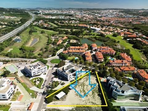 Lote de terreno para construção com 4906m2, na Quinta da Beloura, Sintra