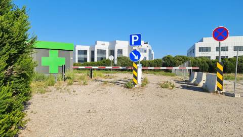 Lote de terreno para construção com 4906m2, na Quinta da Beloura, Sintra