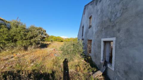 Excelente terreno urbano para construção, na marginal Montijo