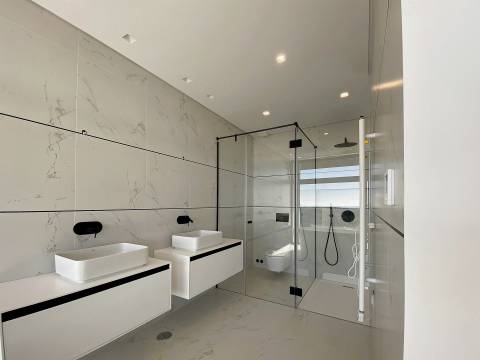 Moradia de Luxo V6, em Vila Nova de Cacela