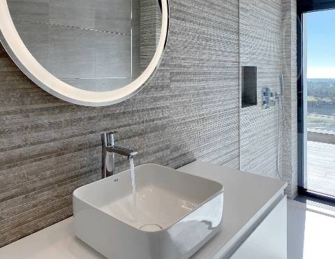 Moradia de Luxo V6, em Vila Nova de Cacela