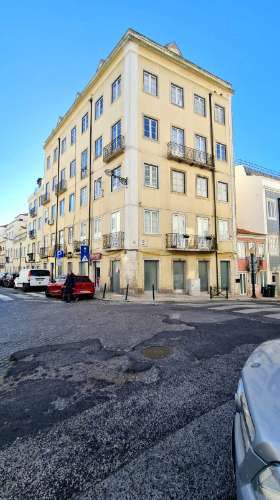Loja comercial na Rua do Quelhas, na Lapa, Lisboa
