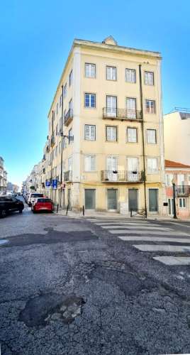 Loja comercial na Rua do Quelhas, na Lapa, Lisboa