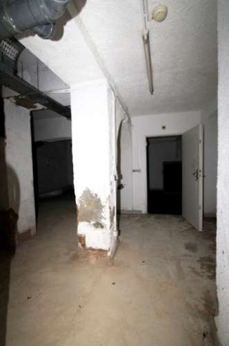 Loja comercial na Rua do Quelhas, na Lapa, Lisboa