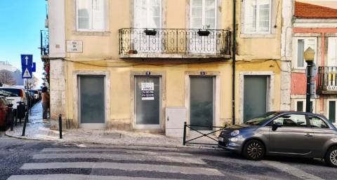 Loja comercial na Rua do Quelhas, na Lapa, Lisboa