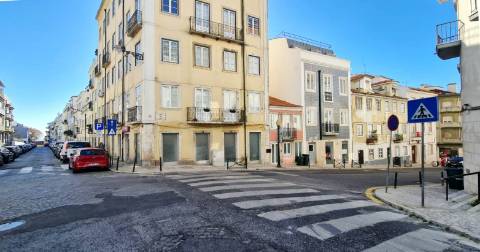 Loja comercial na Rua do Quelhas, na Lapa, Lisboa