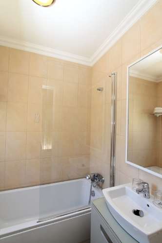 Luxuosas moradias V3 equipadas e mobiladas em Golfe Country Clube, Algarve