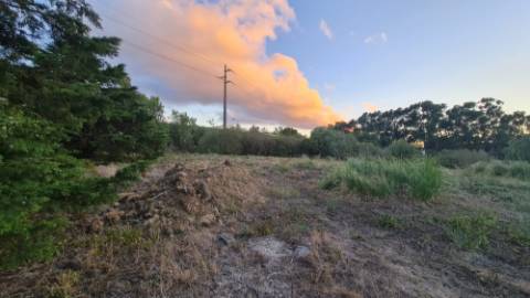 Lote de terreno para construção com 14.885m2, frente estrada principal, na Quinta da Beloura, Sintra