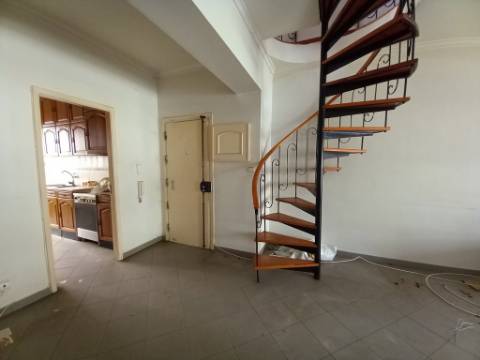 Apartamento Duplex T3 - Costa da Caparica