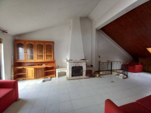 Apartamento Duplex T3 - Costa da Caparica