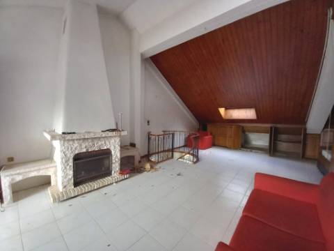 Apartamento Duplex T3 - Costa da Caparica