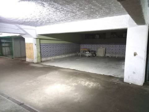 Apartamento Duplex T3 - Costa da Caparica