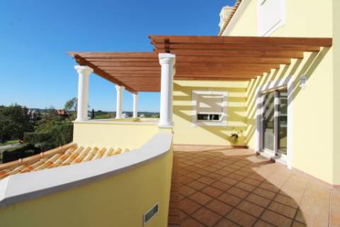 Magnifica moradia T5 na Quinta do Vale Golf Resort, em Castro Marim, Algarve