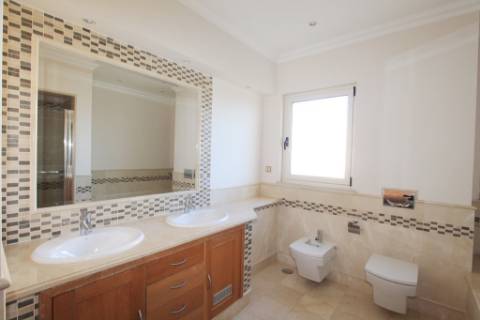 Magnifica moradia T5 na Quinta do Vale Golf Resort, em Castro Marim, Algarve