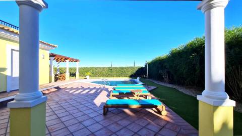 Magnifica moradia T5 na Quinta do Vale Golf Resort, em Castro Marim, Algarve