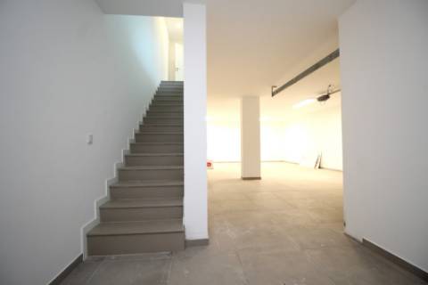 Moradia de Luxo T4 em Tavira - Conforto e Elegância