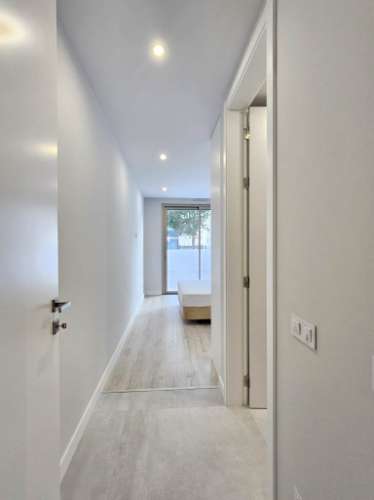 Novo apartamento T2 em condomínio com piscina, junto Ria Formosa, em Cabanas de Tavira, Algarve.