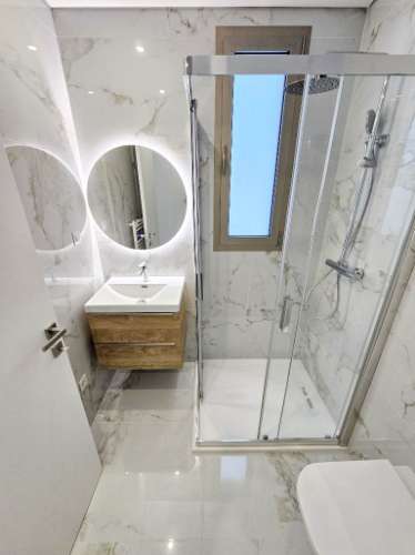 Novo apartamento T2 em condomínio com piscina, junto Ria Formosa, em Cabanas de Tavira, Algarve.