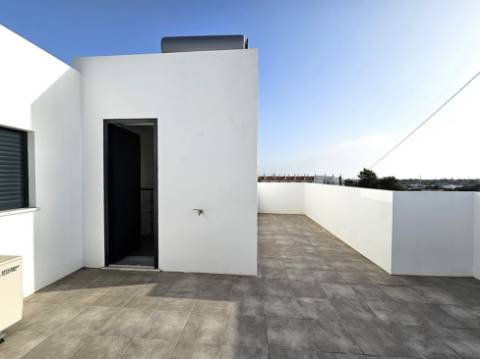 Moradia Nova com Piscina Privada, Vila Nova de Cacela, Algarve