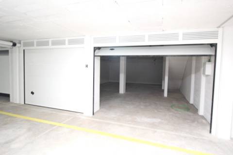 Novo apartamento T1 em condomínio com piscina, junto Ria Formosa, em Cabanas de Tavira, Algarve.