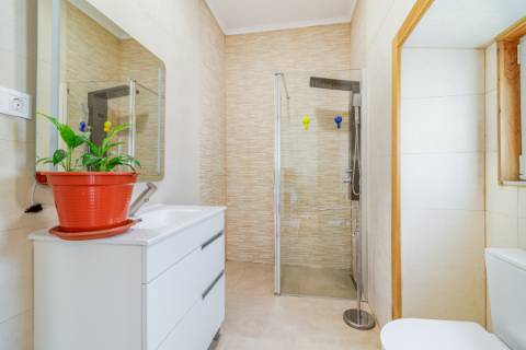 Moradia térrea T3 na Azueira