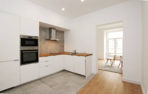 Charmoso apartamento T2, remodelado e equipado, nos Anjos, Lisboa