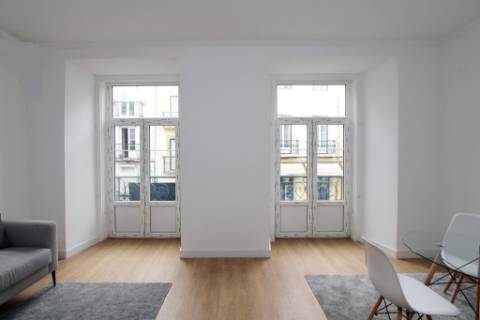Charmoso apartamento T2, remodelado e equipado, nos Anjos, Lisboa