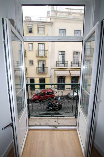 Charmoso apartamento T2, remodelado e equipado, nos Anjos, Lisboa