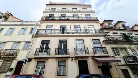 Charmoso apartamento T2, remodelado e equipado, nos Anjos, Lisboa