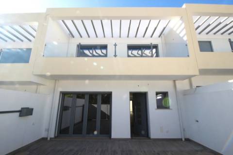 Exclusiva Moradia T3+1 em Tavira - Modernidade, Conforto e Qualidade Superior!