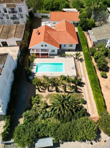 Moradia T5+3 com piscina, Vila Nova de Cacela, Algarve.