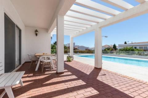 Moradia T5+3 com piscina, Vila Nova de Cacela, Algarve.