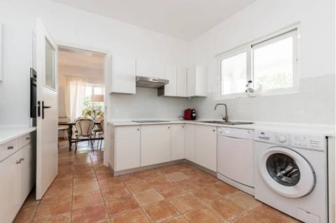 Moradia T5+3 com piscina, Vila Nova de Cacela, Algarve.