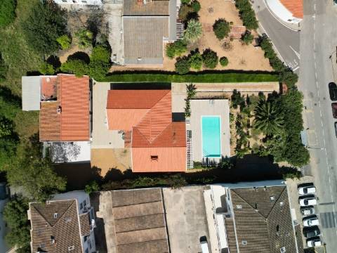 Moradia T5+3 com piscina, Vila Nova de Cacela, Algarve.