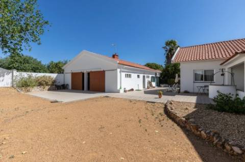 Moradia T5+3 com piscina, Vila Nova de Cacela, Algarve.