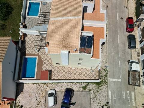 Moradia T3 Moderna com Piscina e BBQ a 3 km da Praia, Vila Nova de Cacela, Algarve