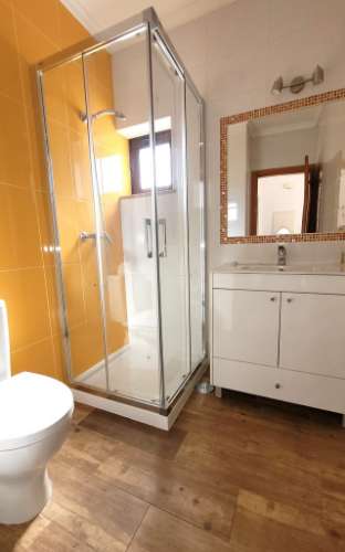 Moradia T3 Moderna com Piscina e BBQ a 3 km da Praia, Vila Nova de Cacela, Algarve