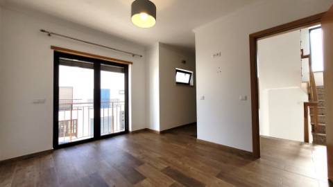 Moradia T3 Moderna com Piscina e BBQ a 3 km da Praia, Vila Nova de Cacela, Algarve