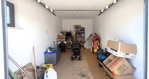 Moradia T3 Moderna com Piscina e BBQ a 3 km da Praia, Vila Nova de Cacela, Algarve