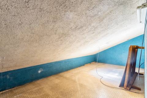 Moradia T9 com enorme potencial em Alvalade, Lisboa