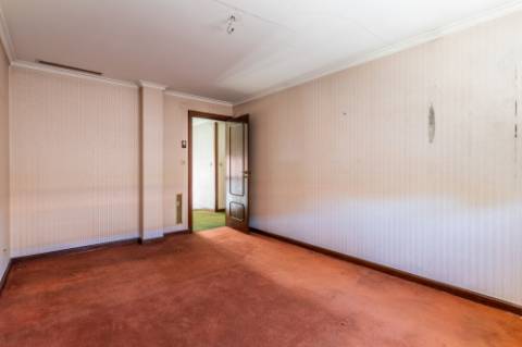 Moradia T9 com enorme potencial em Alvalade, Lisboa